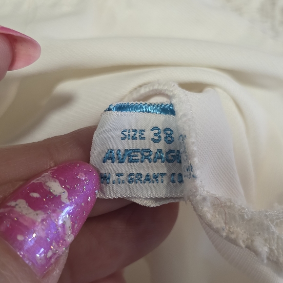 Vintage 80s Slip 38 Isis Cream Lace Chemise Feminine Lace Satin Coquette - Picture 15 of 16